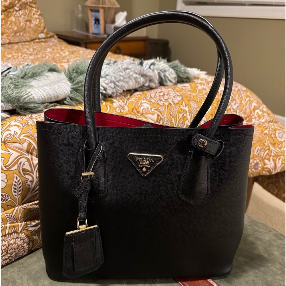 Prada Saffiano black